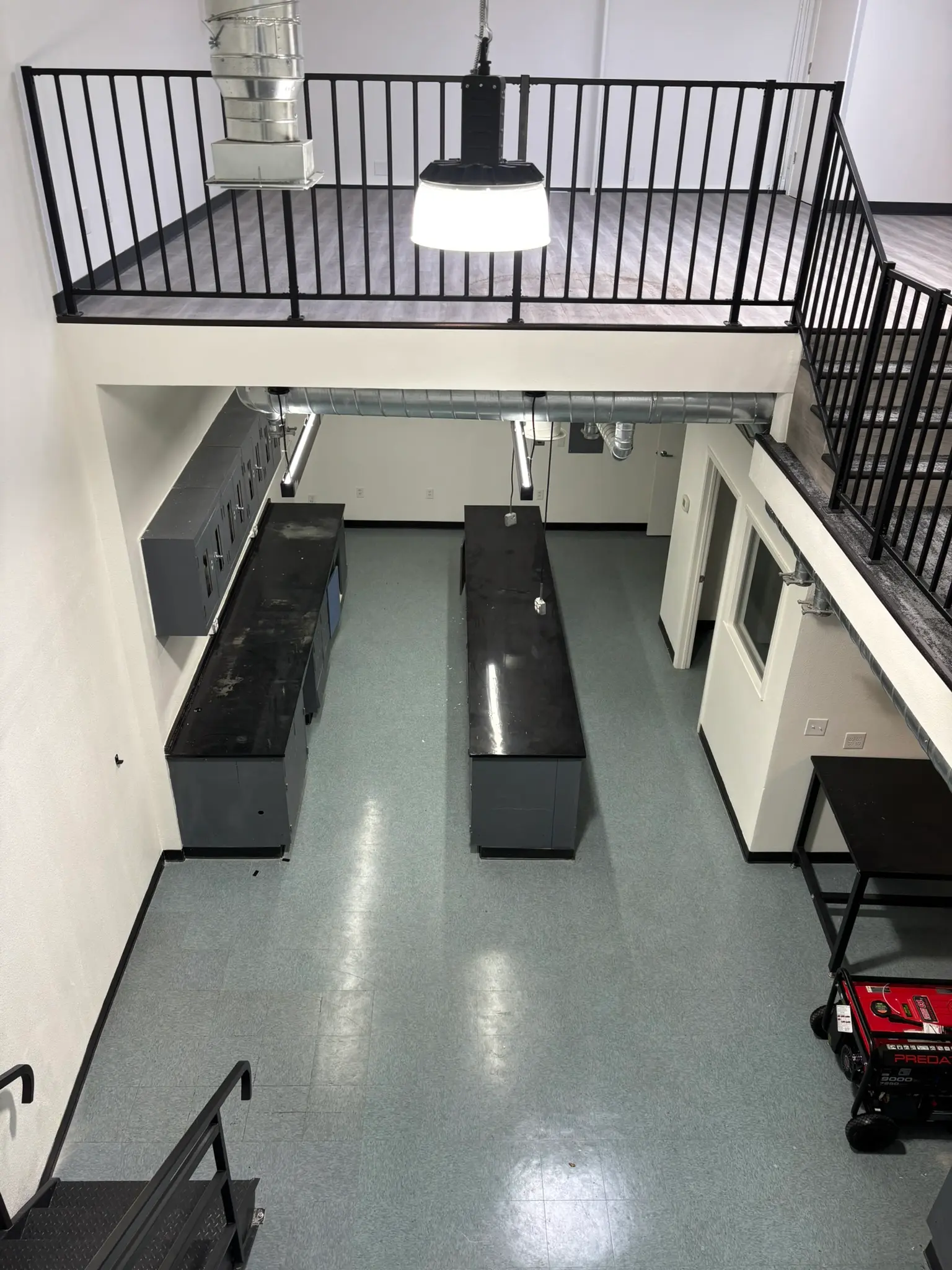 3475 Edison Way Suite M - Main View